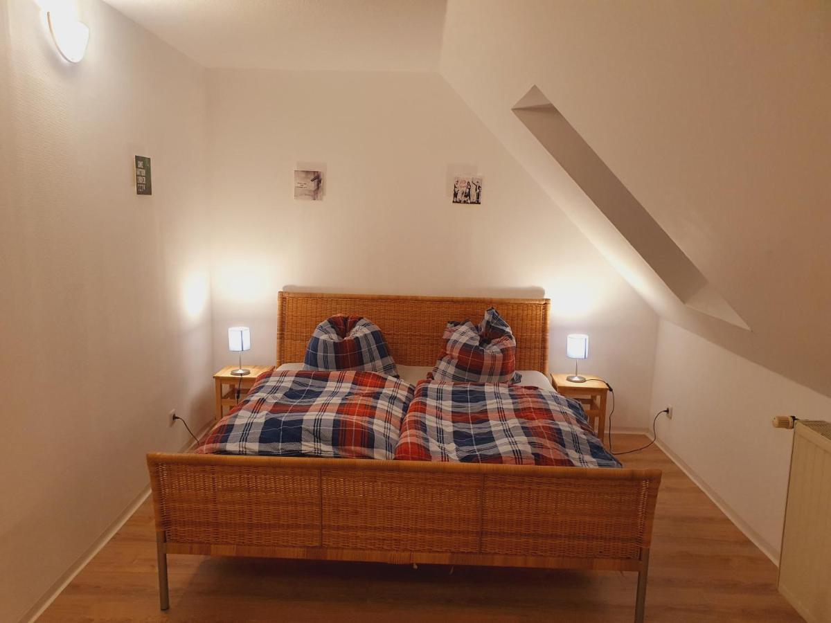 Große Bis 100qm Mit Grillhütte&garten&e-bike-verleih Apartment